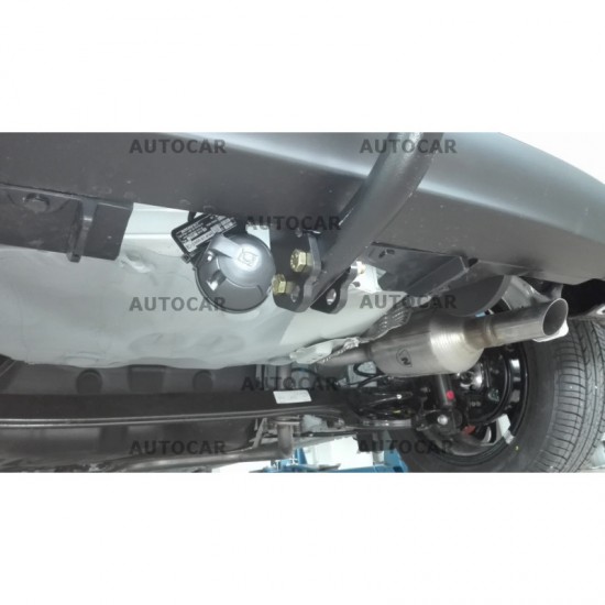 СТАЦИОНАРЕН ТЕГЛИЧ ЗА TOYOTA YARIS 3/5 ВРАТИ С БОЛТОВА СИСТЕМА ЗА ...
